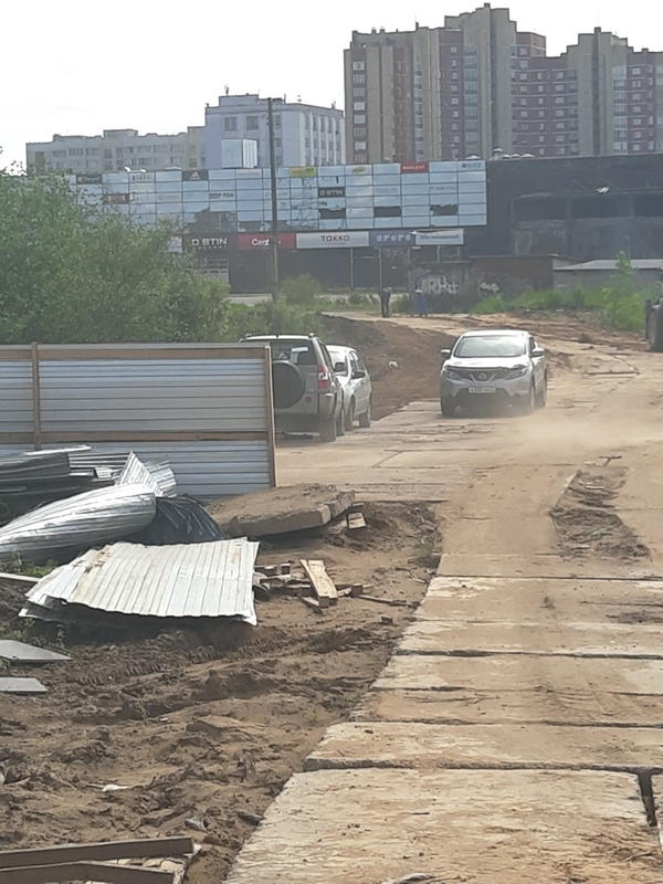 Въезд на строительную площадку микрорайона Видный